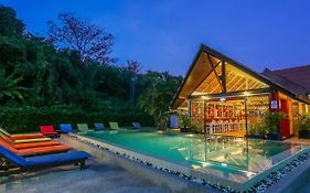 ในหาน บีช รีสอร์ท (มาตรฐาน SHA Plus+)